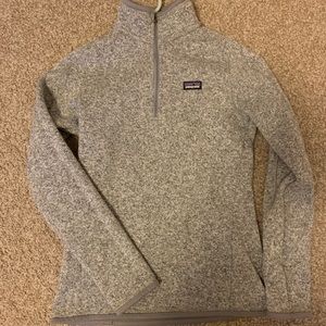 Grey Patagonia sweatshirt